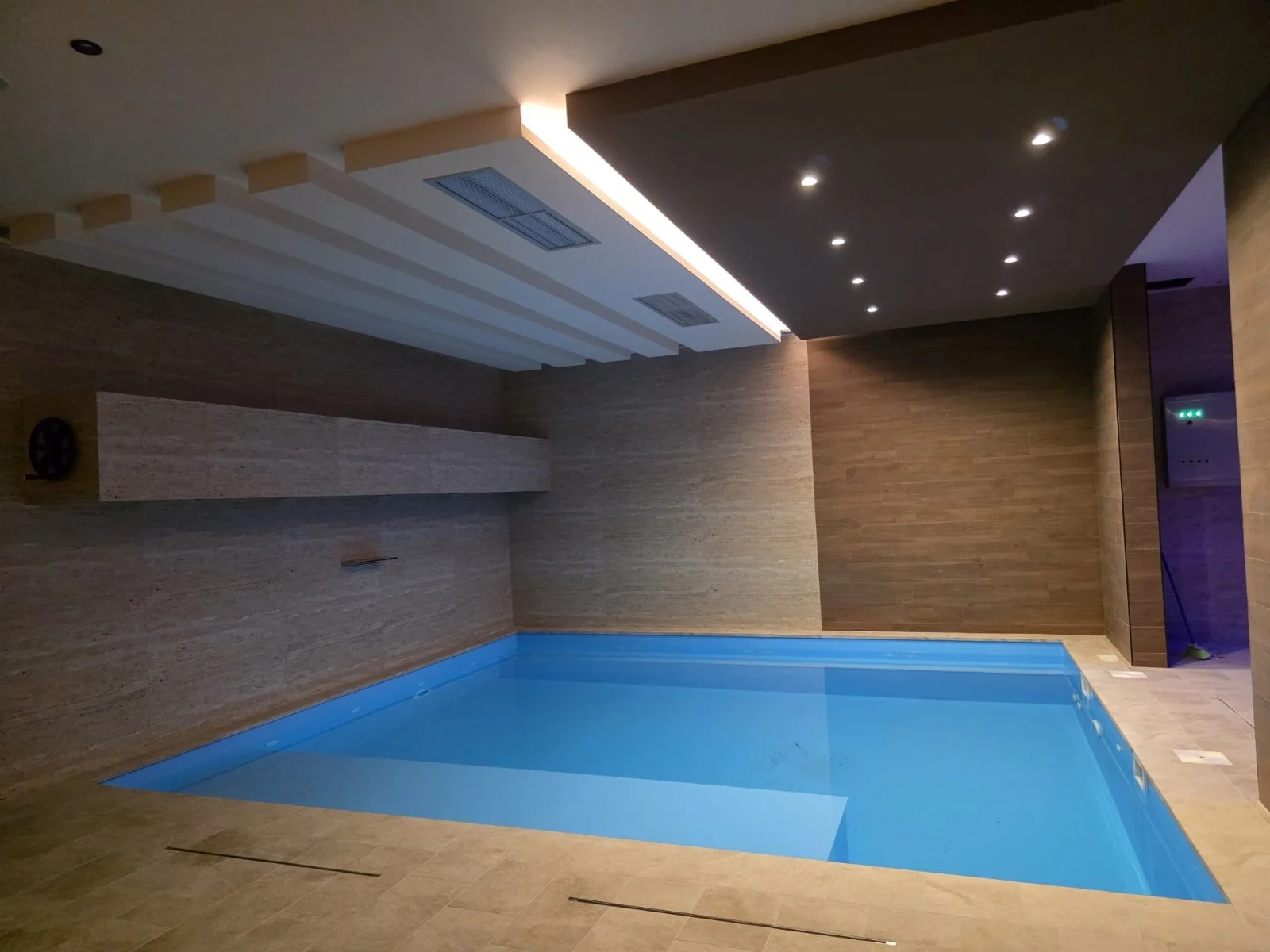 EMPERUS APARTMENTS - smeštaj uz Srebrno jezero
